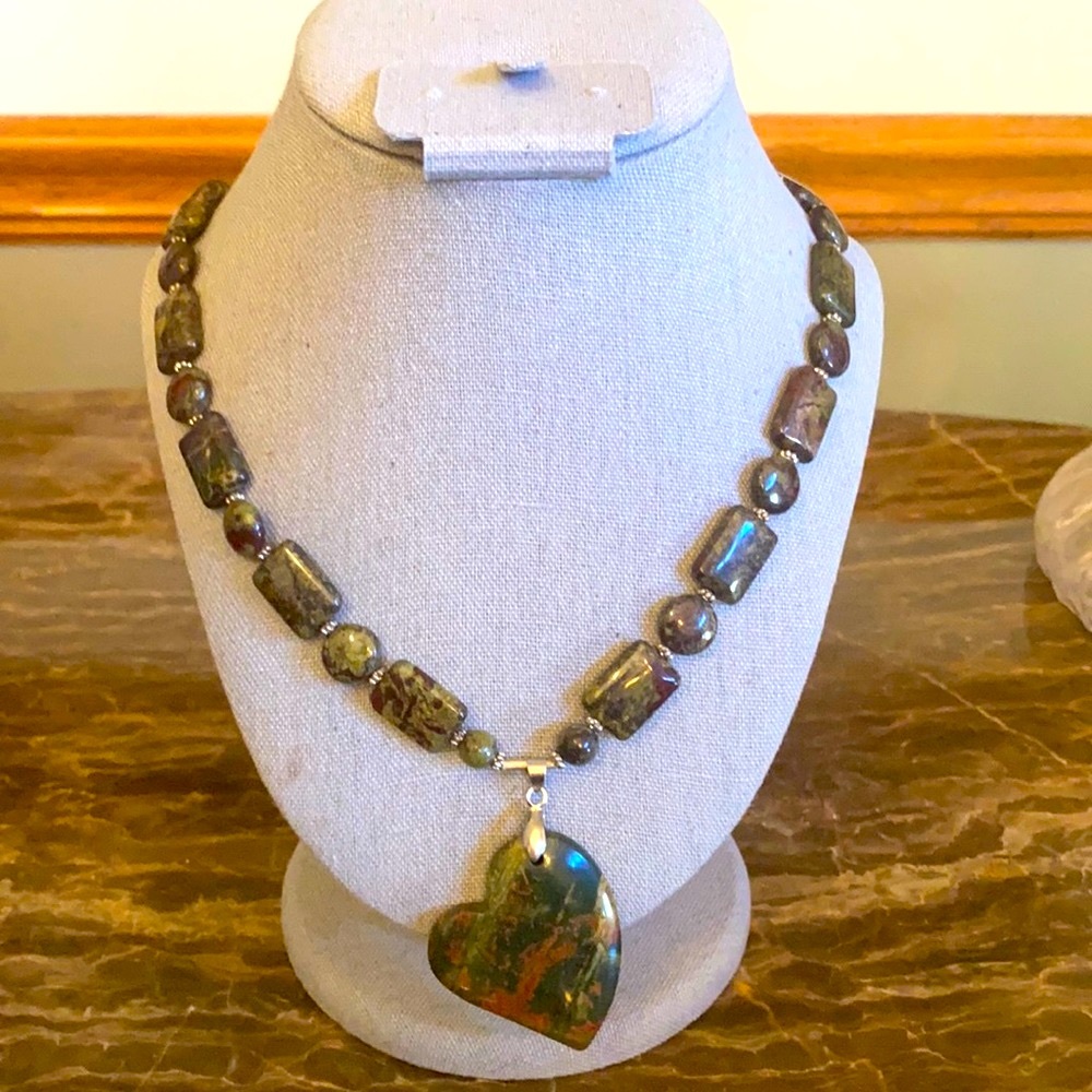 Unakite Beaded Necklace NWOT